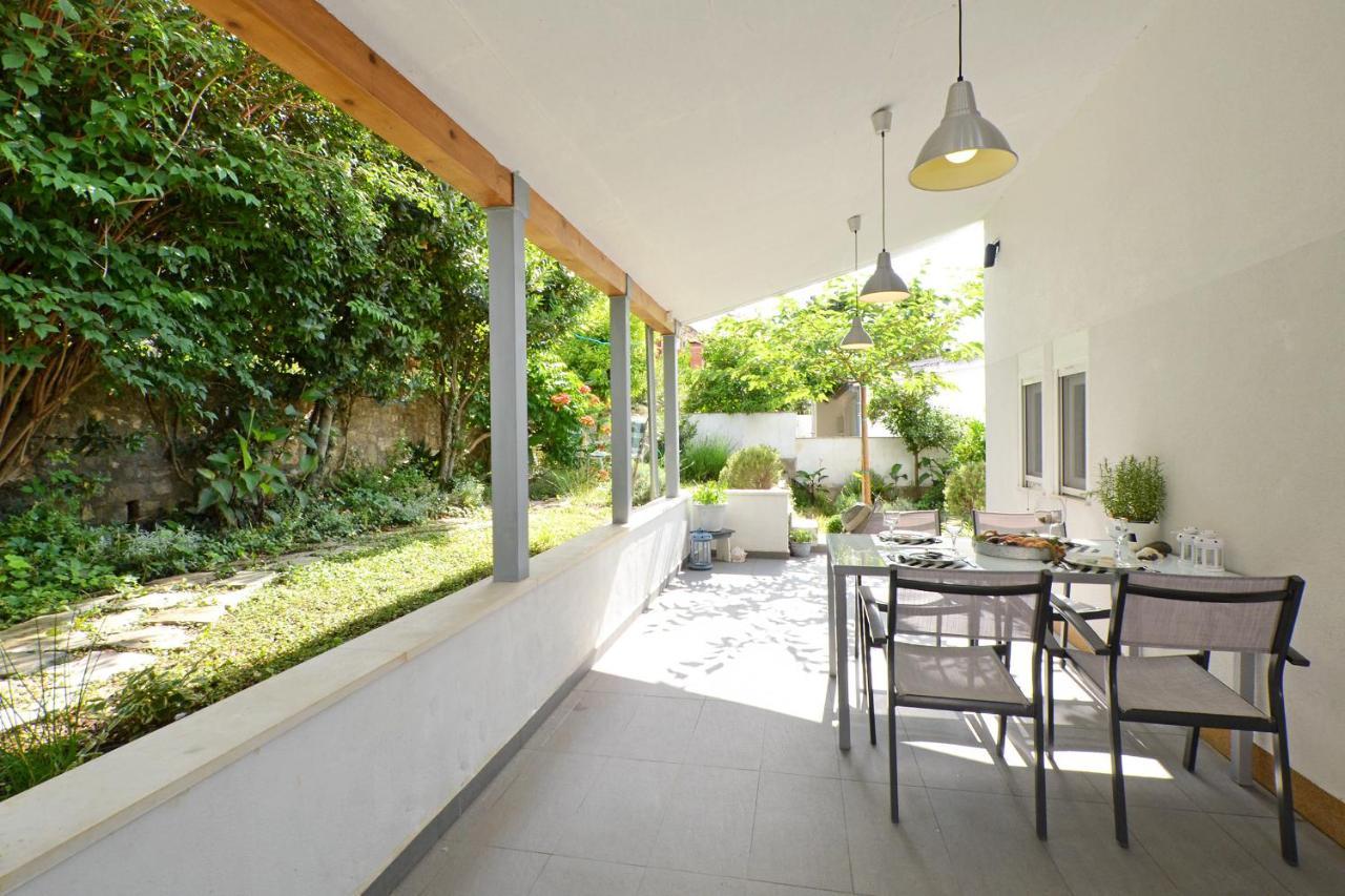 Marineblue Apartment โตรกีร์ ภายนอก รูปภาพ