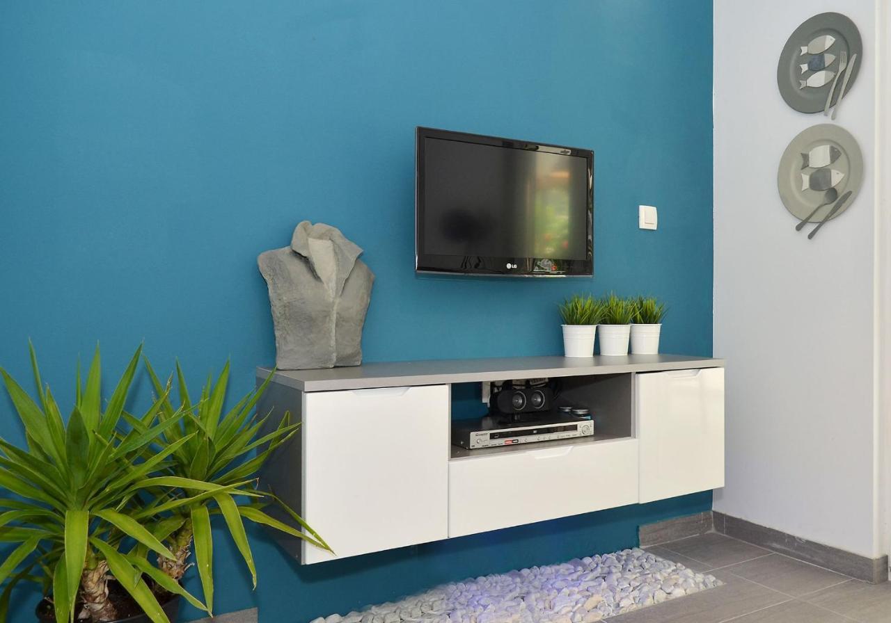Marineblue Apartment โตรกีร์ ภายนอก รูปภาพ